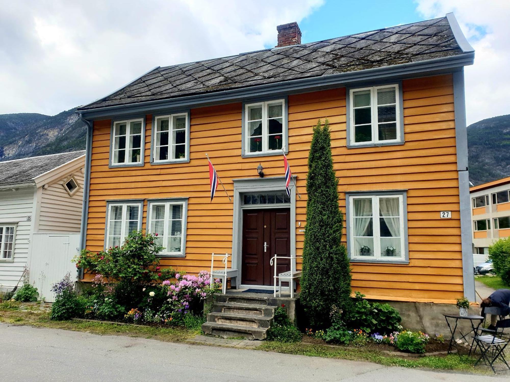 Kvammehuset Pa Gamle Laerdalsoyri Villa Eksteriør billede