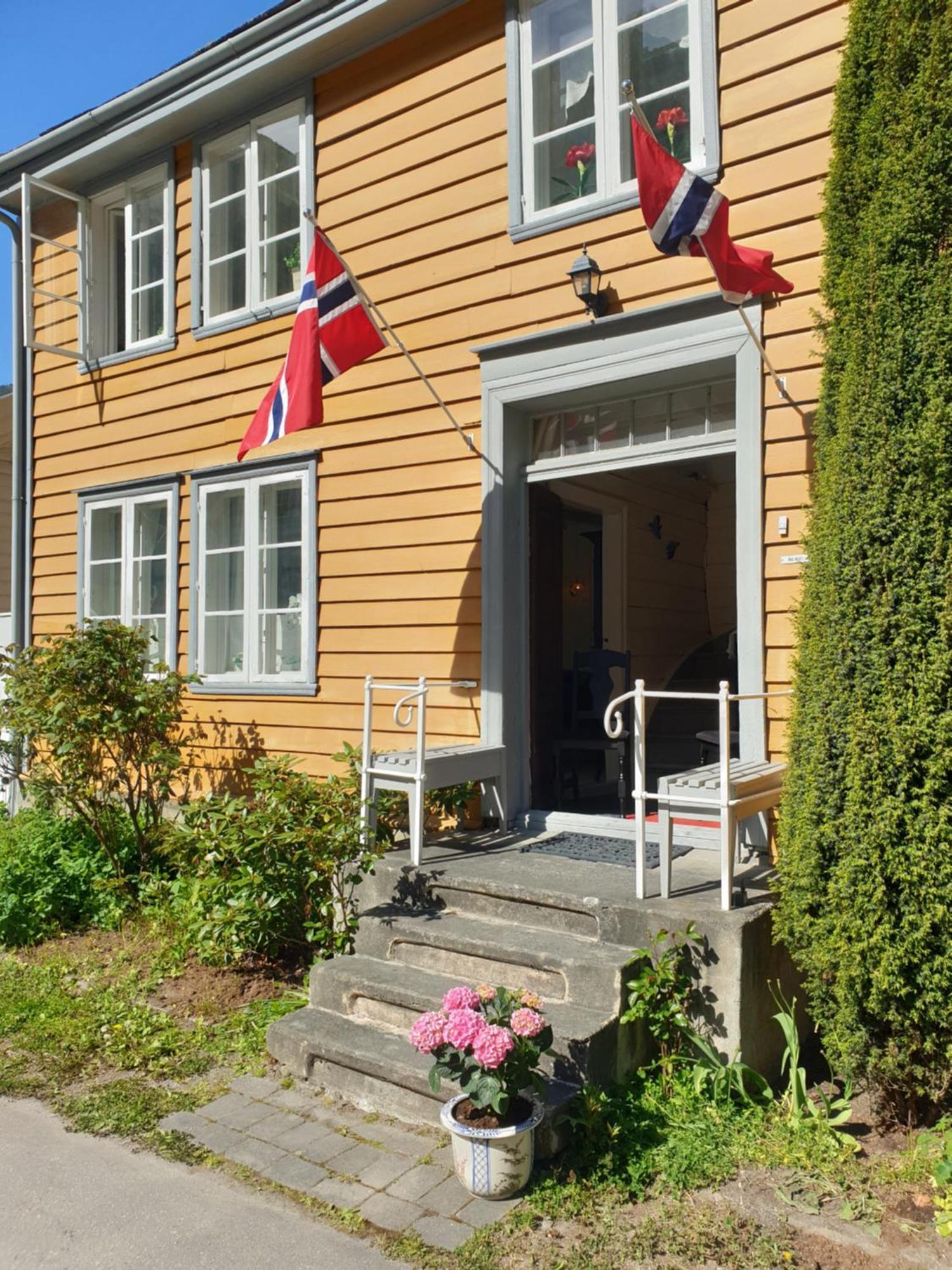 Kvammehuset Pa Gamle Laerdalsoyri Villa Eksteriør billede
